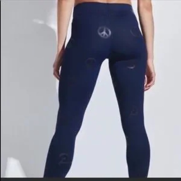 TEREZ x PELOTON peace leggings large - Picture 3 of 3